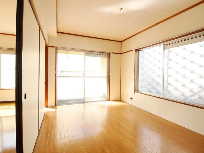 物件内観写真6　(居室)