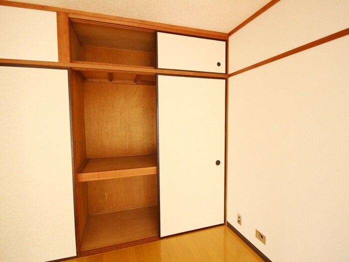物件内観写真14　(収納)