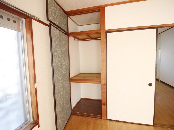 物件内観写真18　(収納)