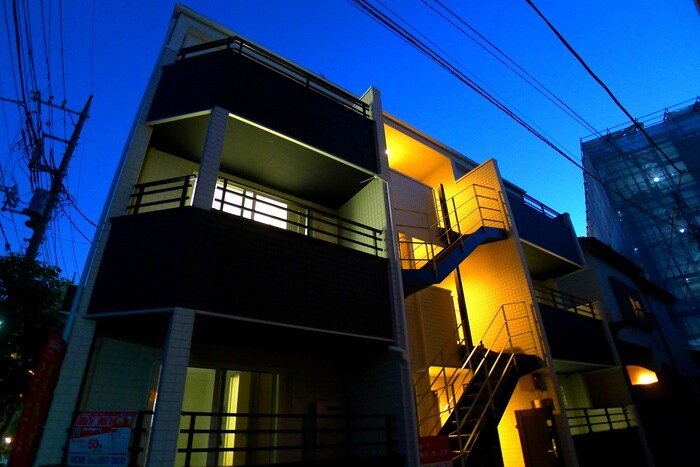 物件外観写真1　(外観写真)