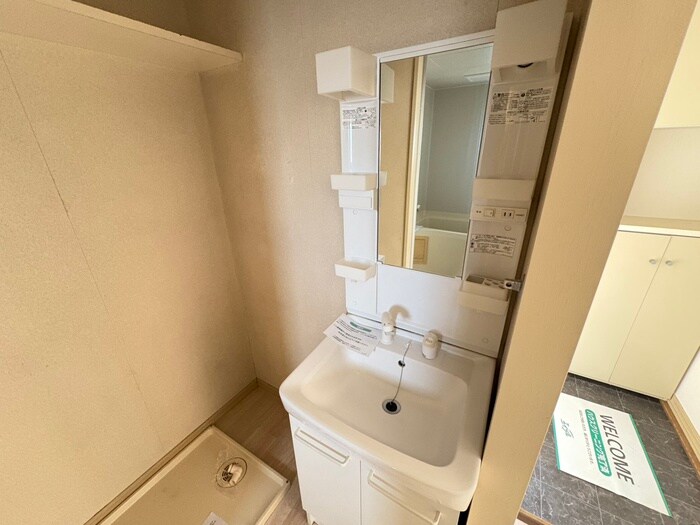 物件内観写真13　(洗面)