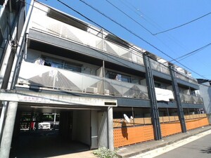 ハイフィ－ルド浦和６外観写真