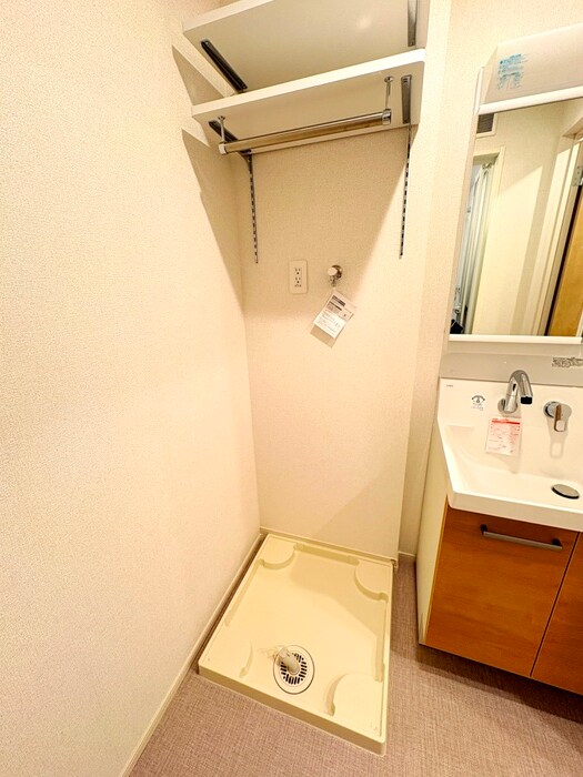 物件内観写真11　(洗濯機置場)