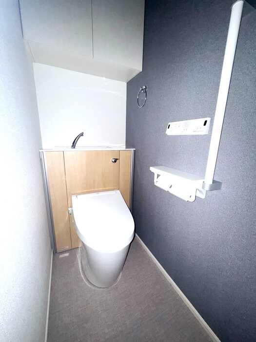 物件内観写真16　(トイレ)