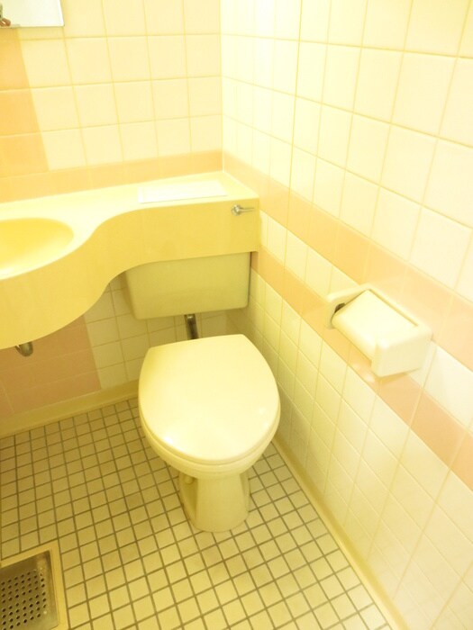 物件内観写真11　(トイレ)