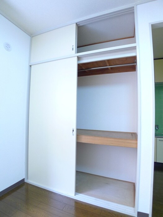 物件内観写真15　(収納)