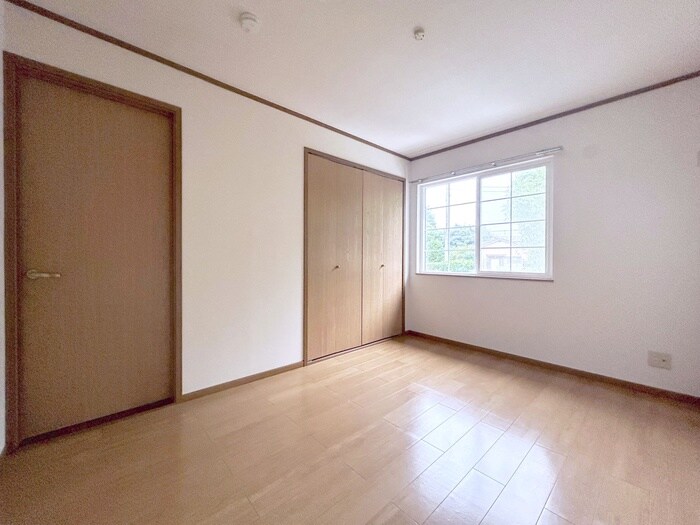 物件内観写真13　(居室)