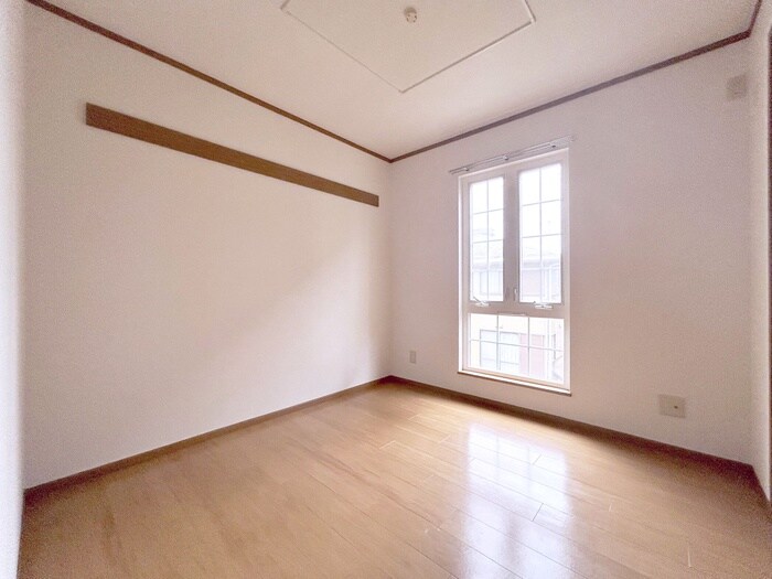 物件内観写真14　(居室)