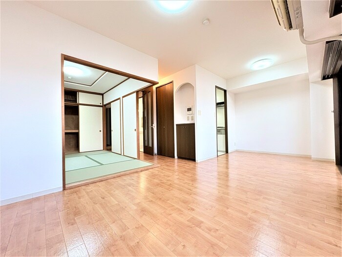 物件内観写真7　(居室)