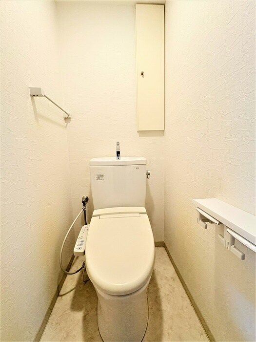 物件内観写真15　(トイレ)