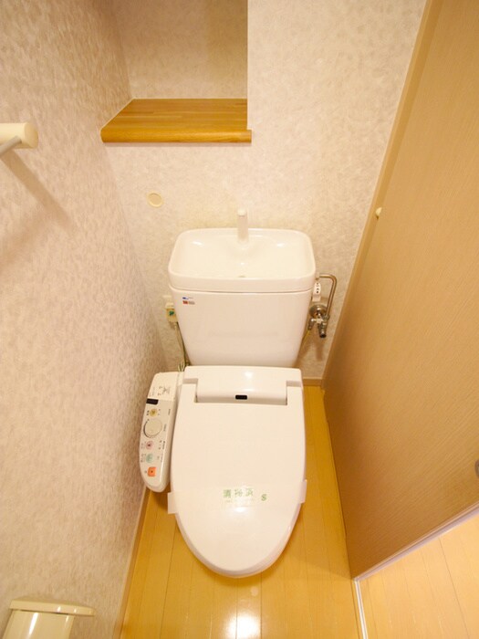 物件内観写真11　(トイレ)