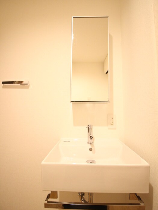 物件内観写真9　(洗面)