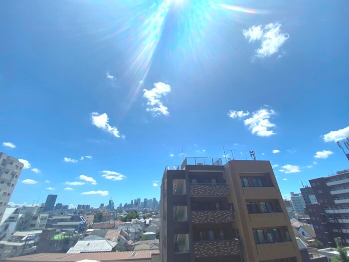 物件内観写真16　(室内からの展望)