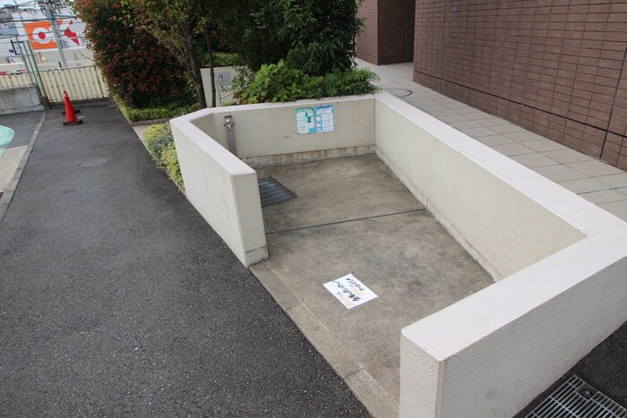 物件外観写真3　(その他)