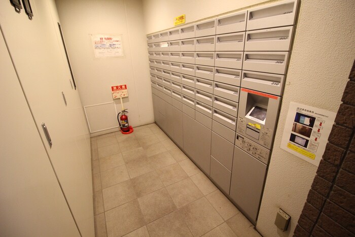 物件外観写真4　(建物設備)