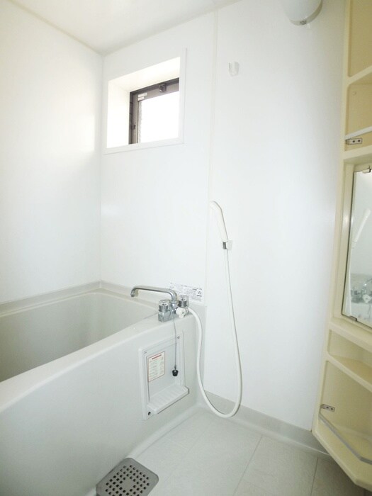 物件内観写真13　(バス／シャワールーム等)