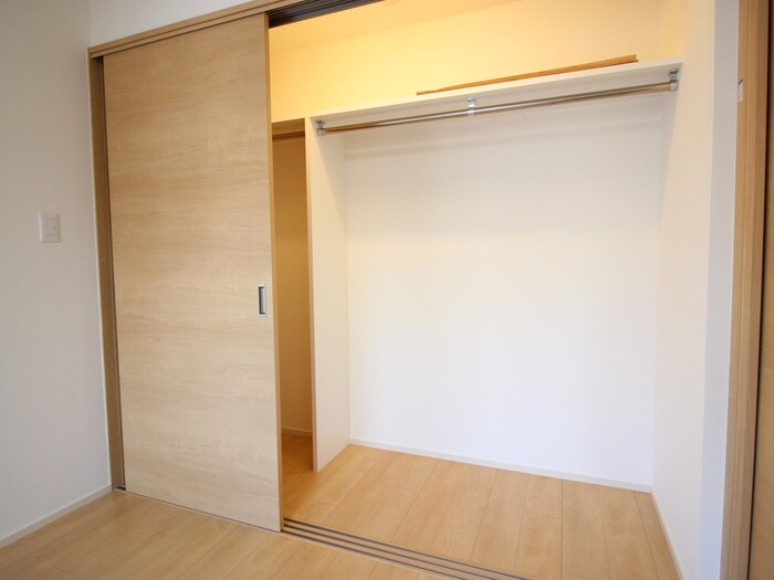 物件内観写真10　(収納)