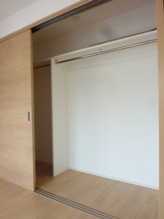 物件内観写真19　(廊下)