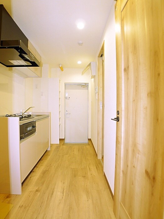 物件内観写真12　(廊下)