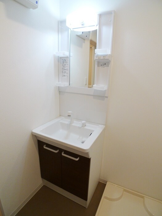 物件内観写真9　(洗面)