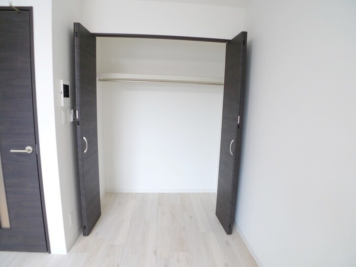 物件内観写真13　(収納)