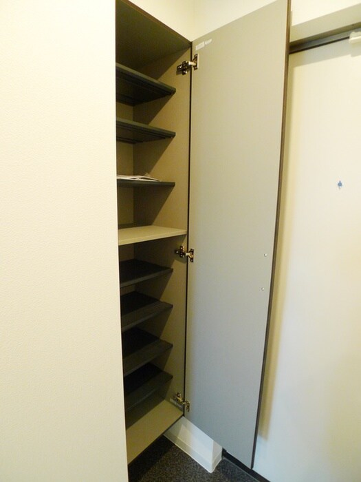 物件内観写真17　(靴箱)