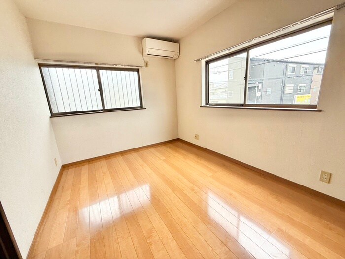 物件内観写真7　(居室)