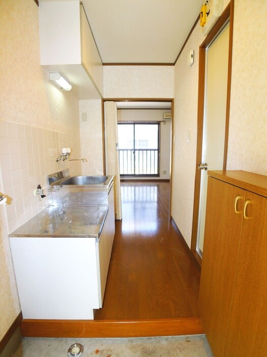 物件内観写真19　(廊下)