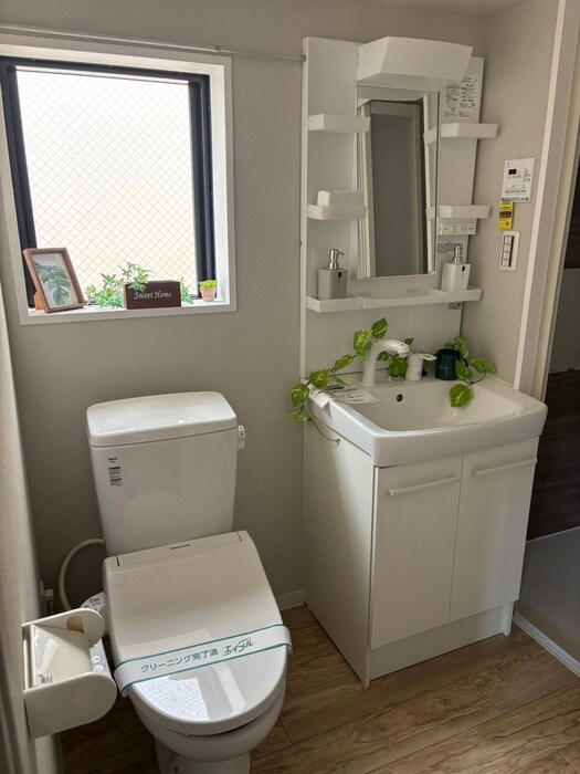 物件内観写真10　(トイレ)