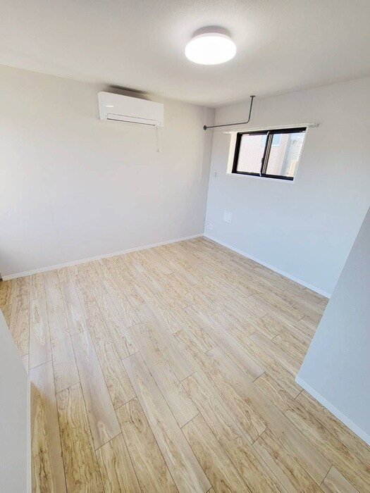 物件内観写真17　(居室)