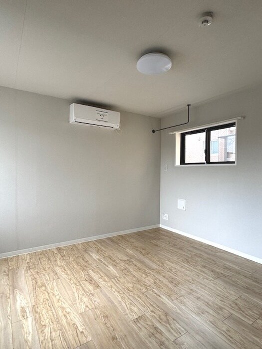 物件内観写真22　(居室)