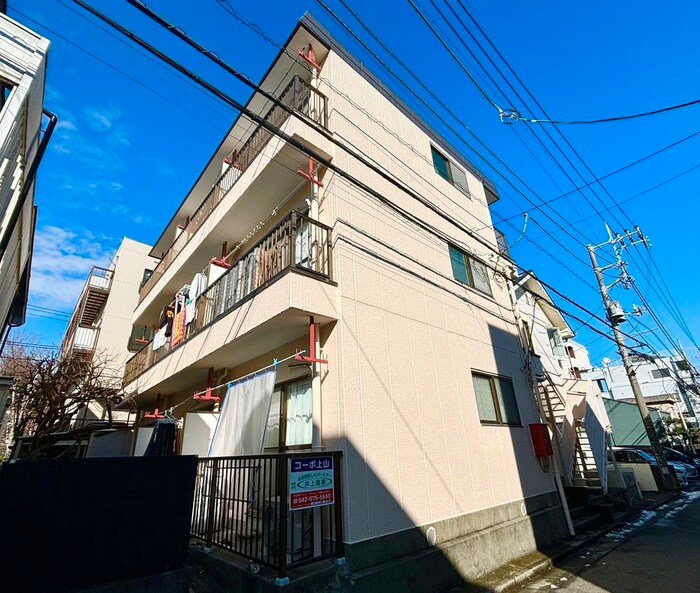 コーポ上山の外観写真