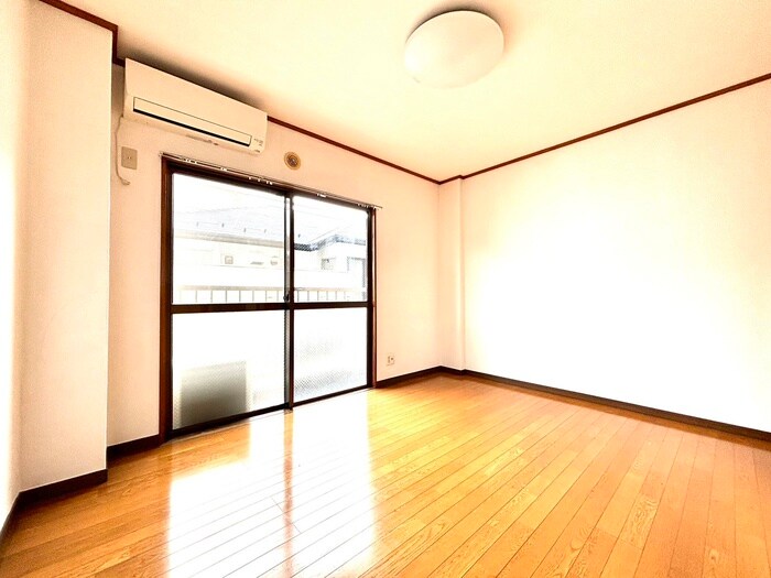 コーポ上山の居室