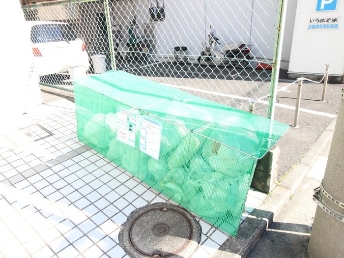 物件外観写真6　(建物設備)