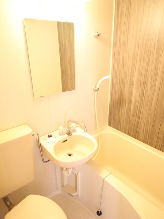 物件内観写真11　(バス／シャワールーム等)