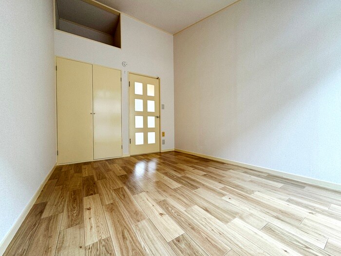 物件内観写真9　(居室)