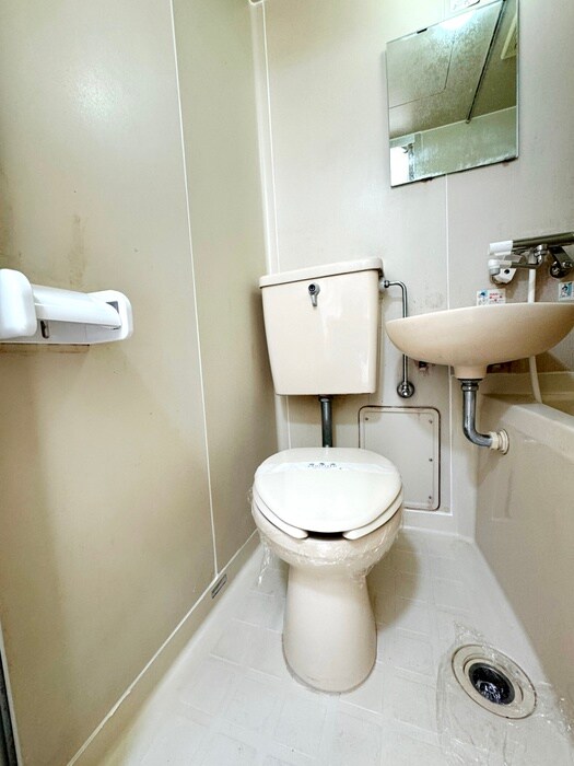 物件内観写真12　(トイレ)