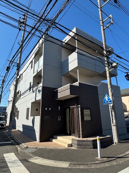 フィールドパレス外観写真