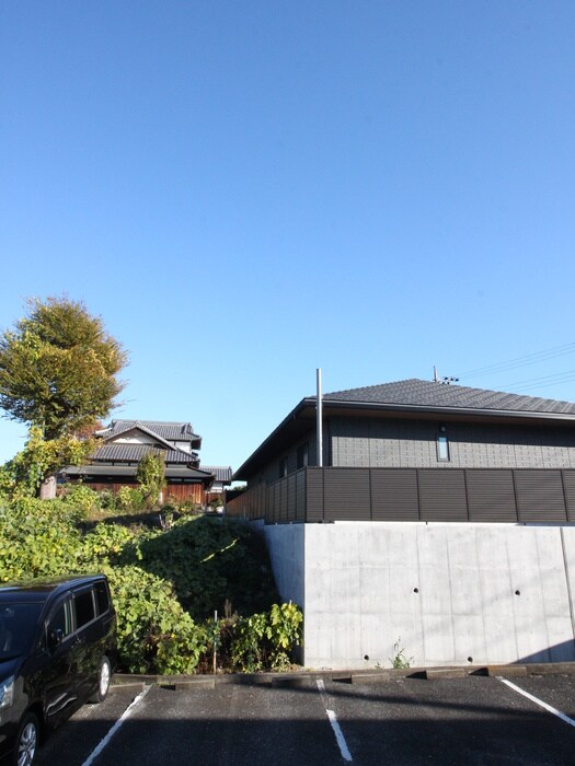 物件内観写真16　(室内からの展望)