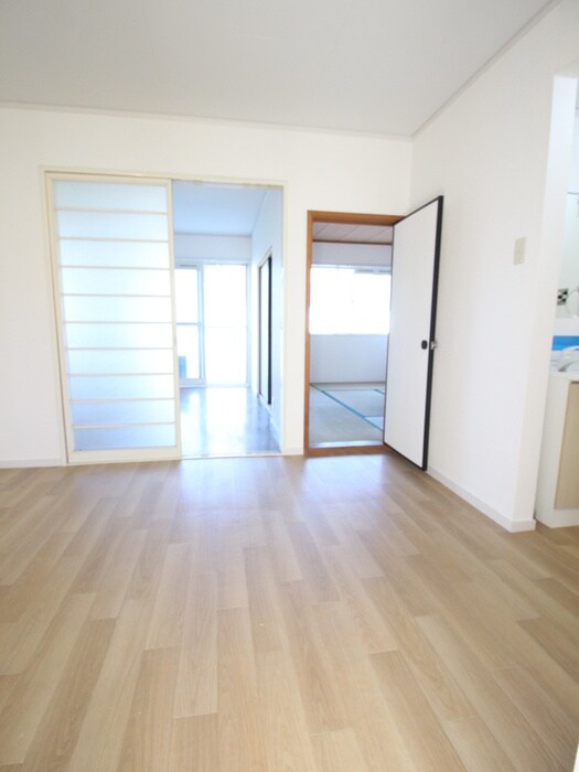 物件内観写真19　(居室)