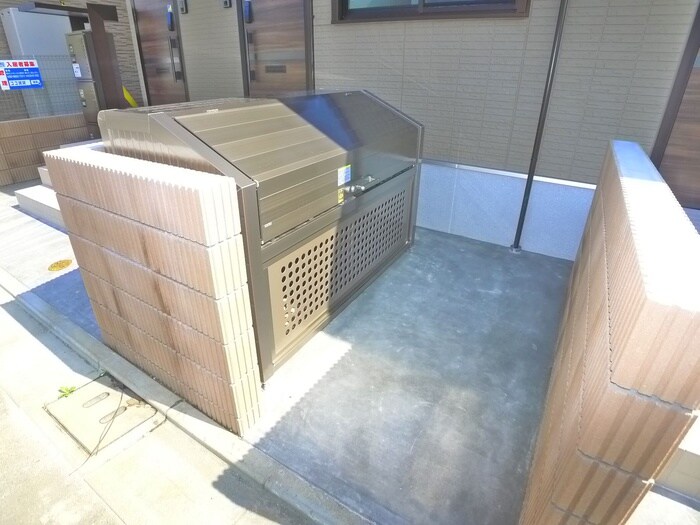 物件外観写真6　(建物設備)