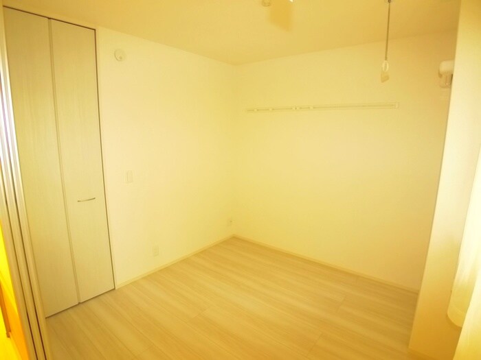 物件内観写真13　(居室)