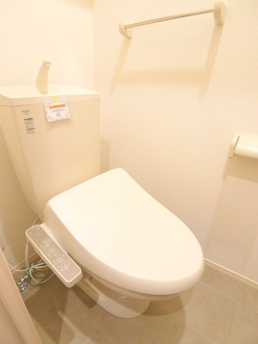 物件内観写真17　(トイレ)