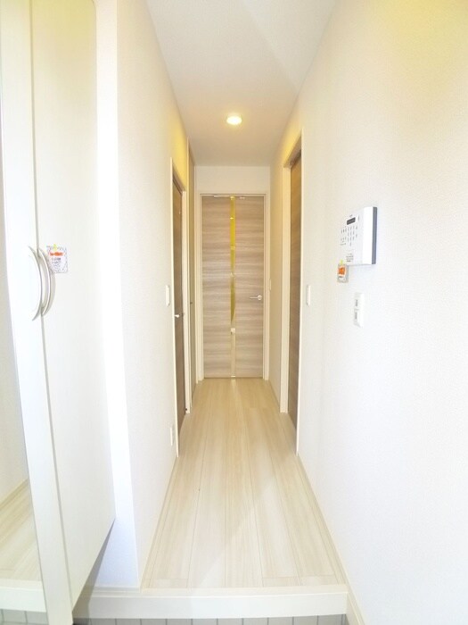 物件内観写真19　(廊下)