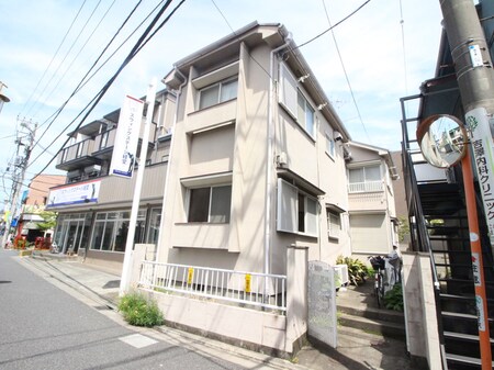 メゾンドロワ－ル外観写真