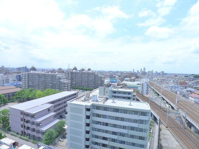 物件内観写真19　(室内からの展望)