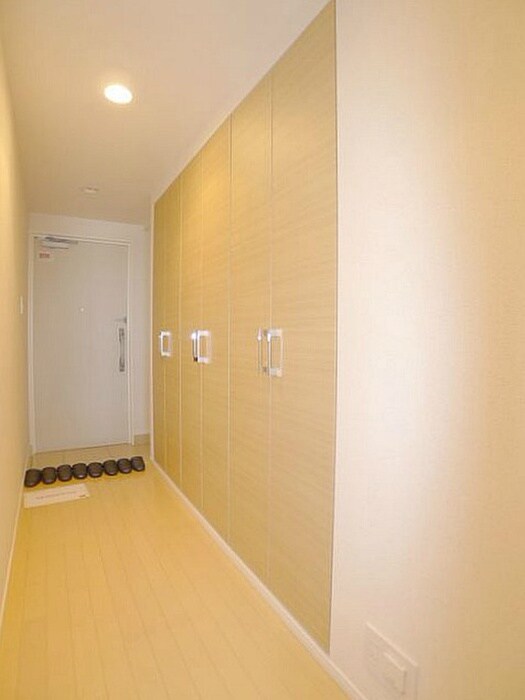 物件内観写真20　(玄関)