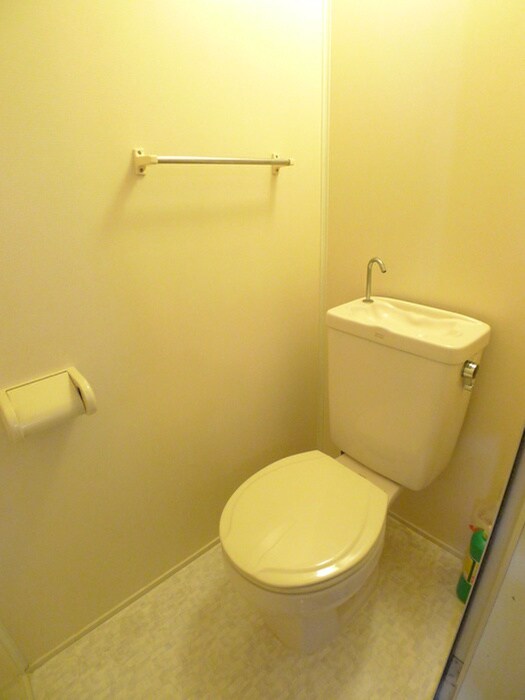 物件内観写真16　(トイレ)