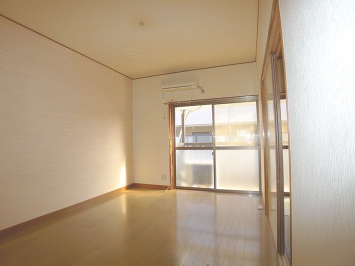 物件内観写真20　(居室)