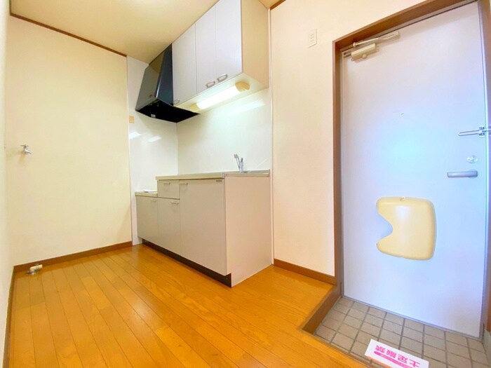 物件内観写真7　(廊下)